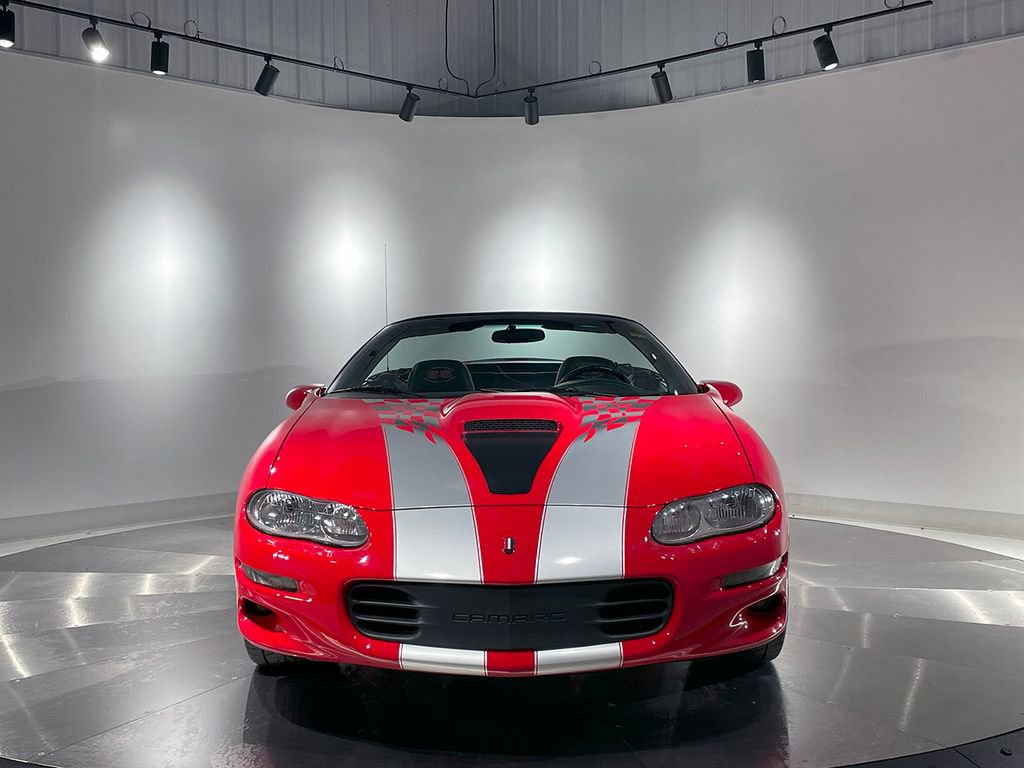 2002 Chevrolet Camaro Sport Coupe photo 3