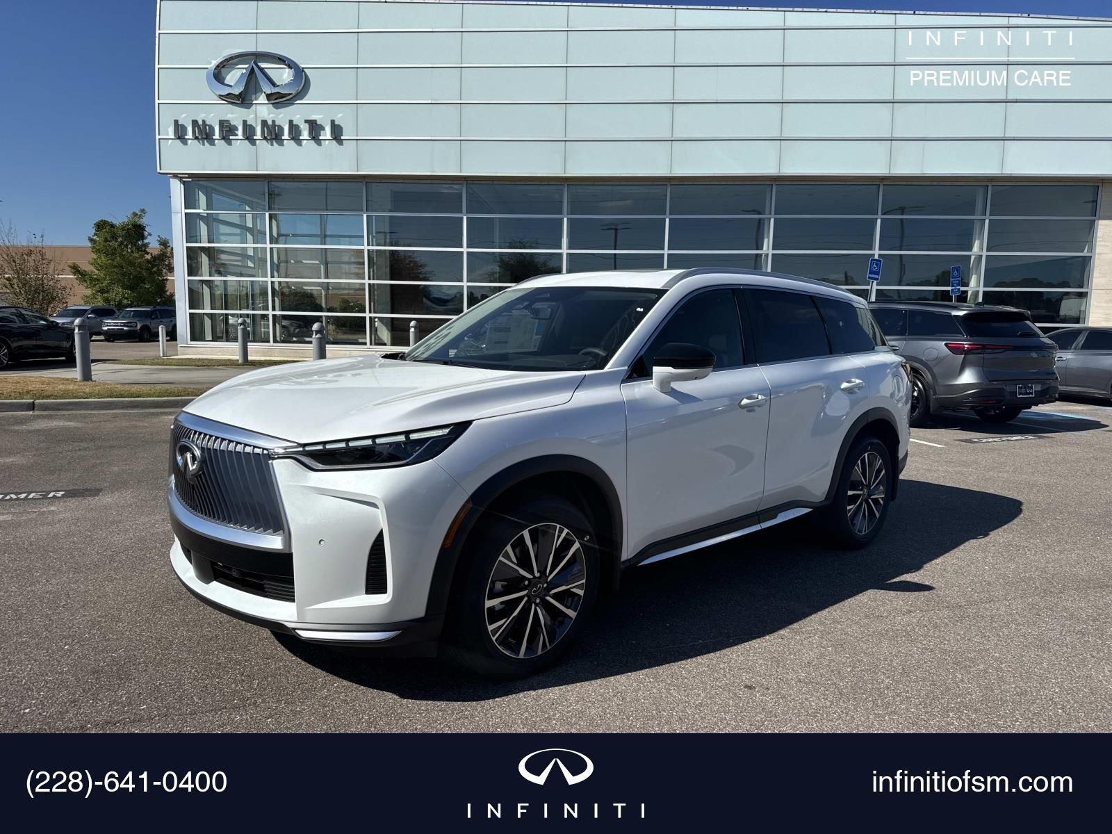 2026 INFINITI QX60 LUXE's photo