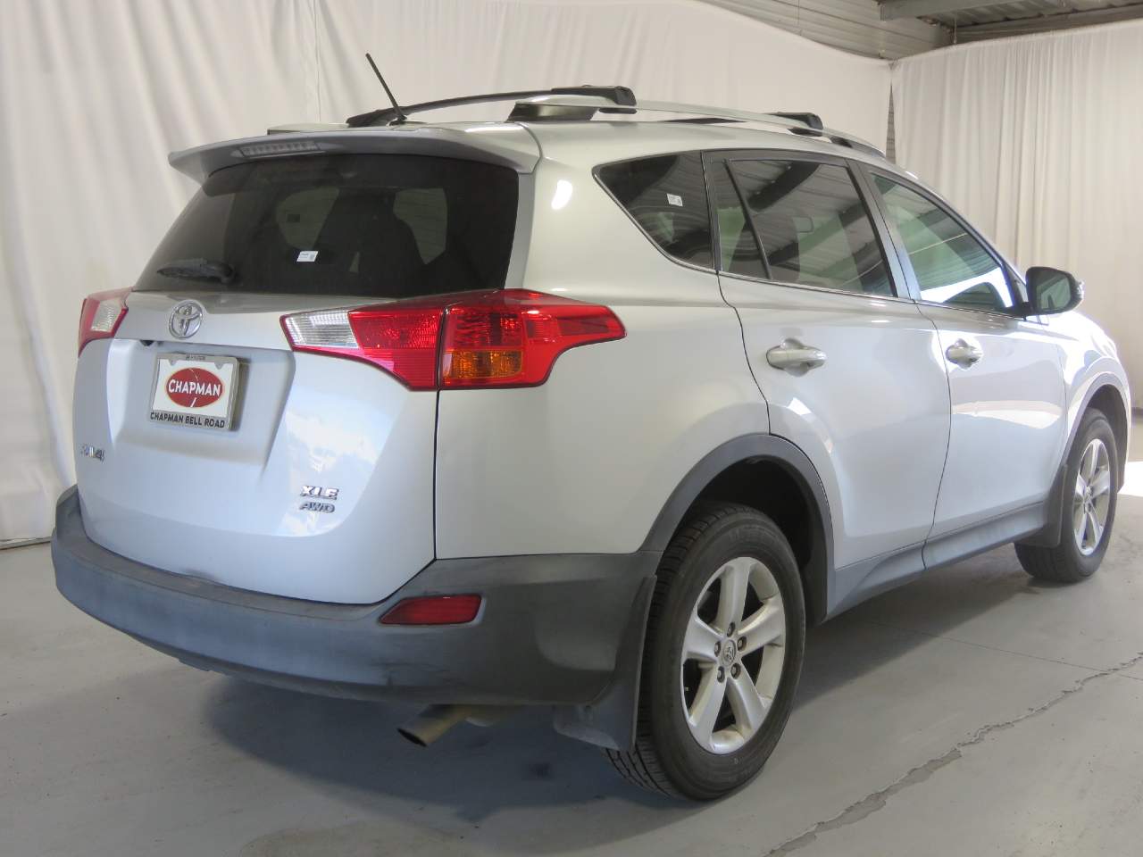 2013 Toyota RAV4 XLE photo 3
