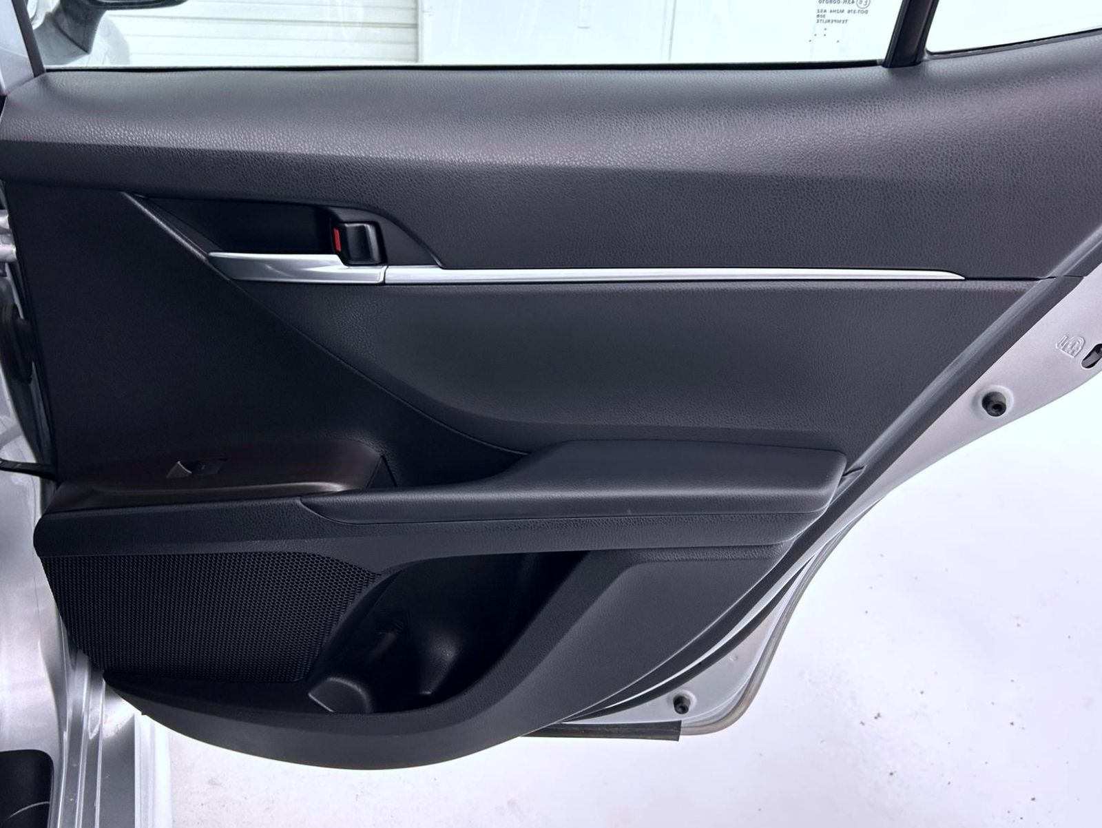 2023 Toyota Camry SE photo 17