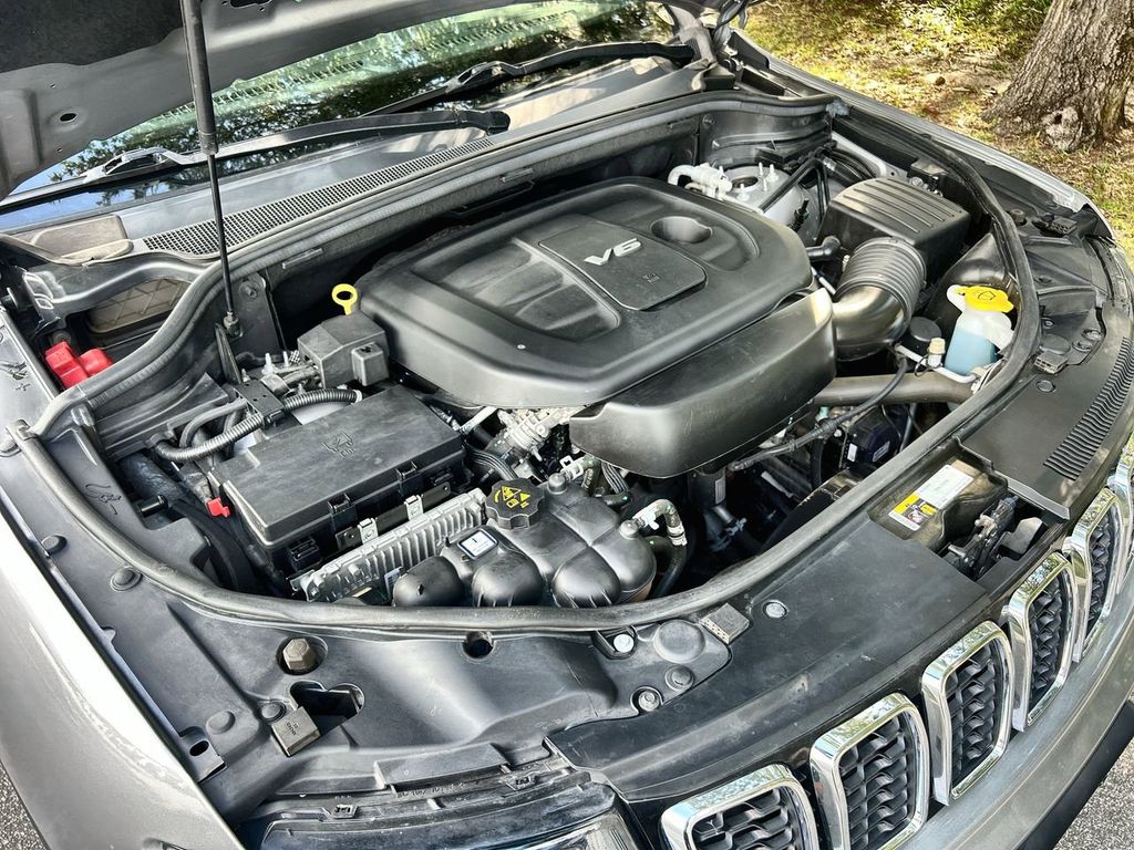 2019 Jeep Grand Cherokee Limited photo 29