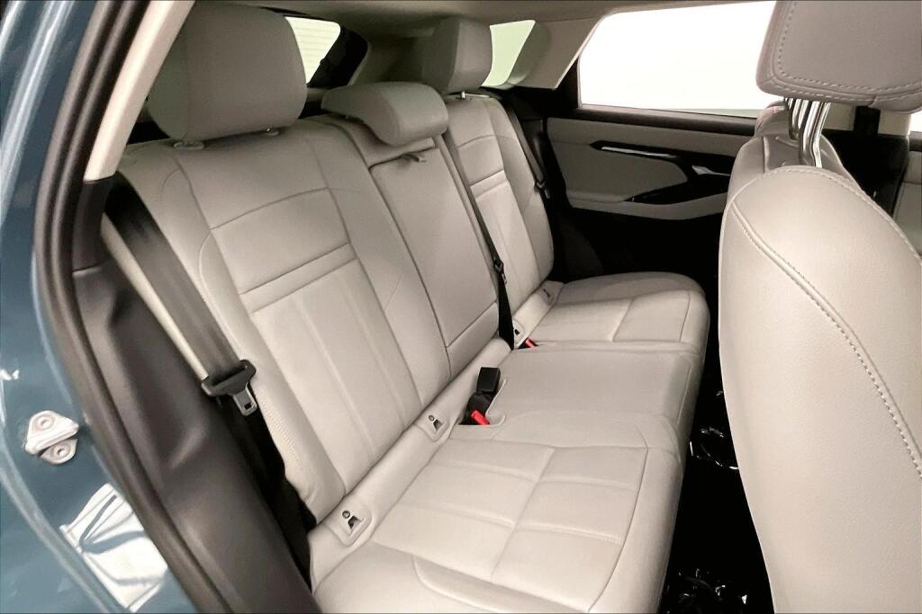 2025 Land Rover Range Rover Evoque S photo 13