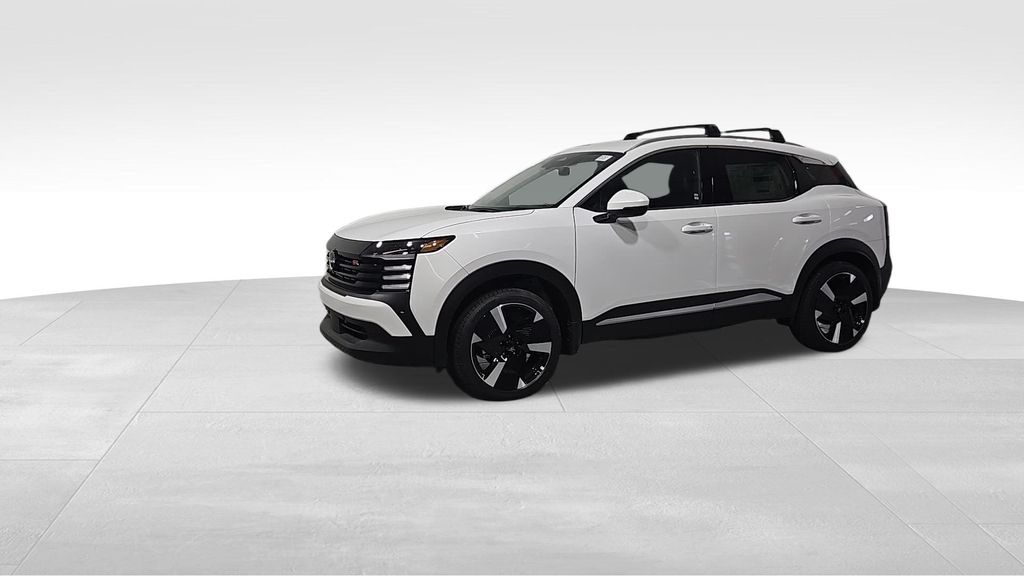 2025 Nissan Kicks SR photo 2