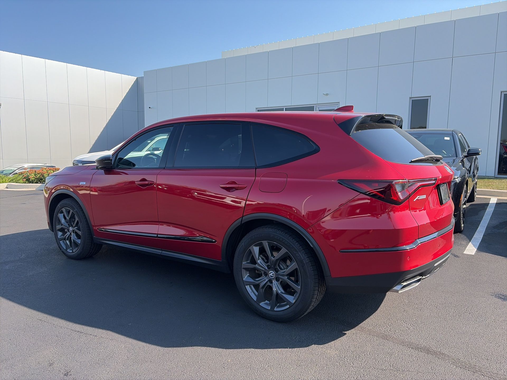2022 Acura MDX A-Spec SH-AWD photo 4