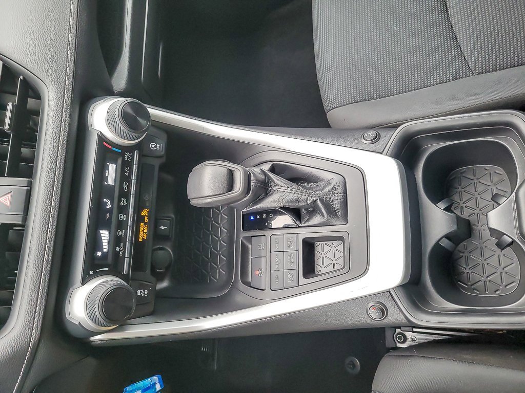 2021 TOYOTA RAV4 - Image 15