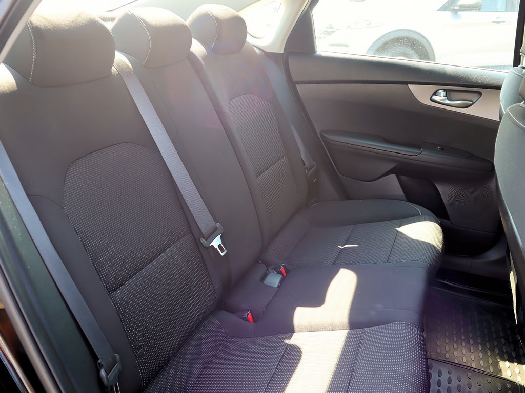 2019 Kia Forte LXS photo 24