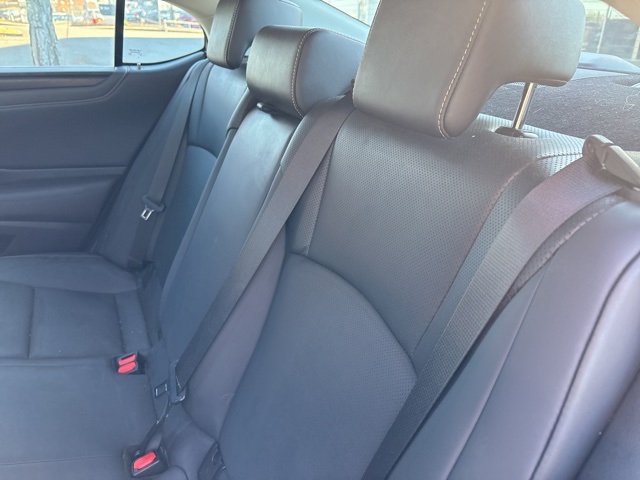 2023 Lexus ES 350 photo 4