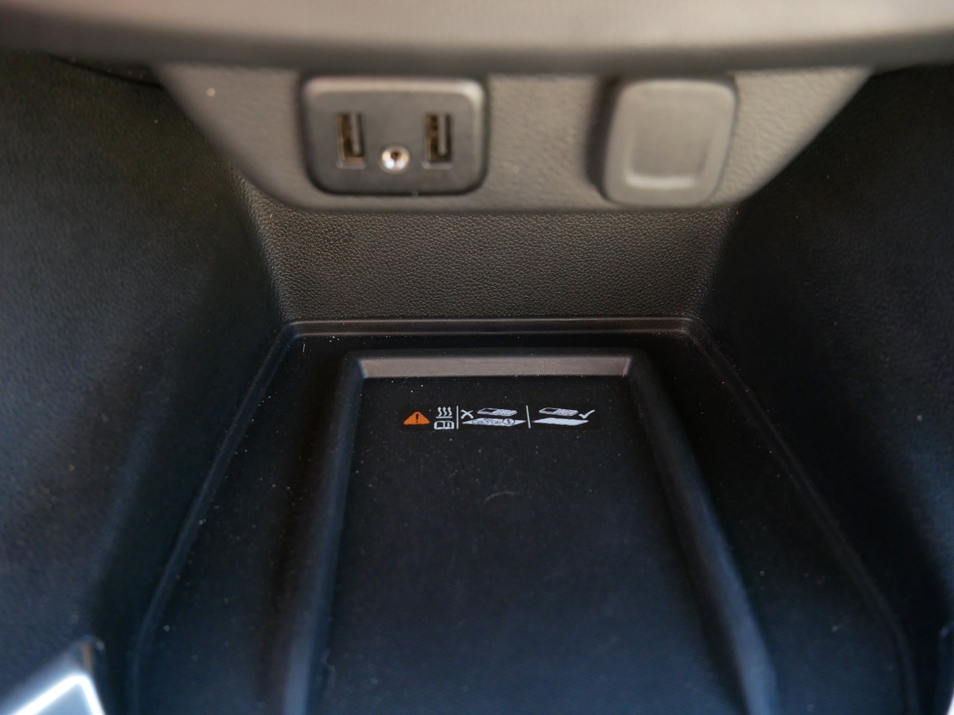 2023 Chevrolet Traverse Cloth photo 26