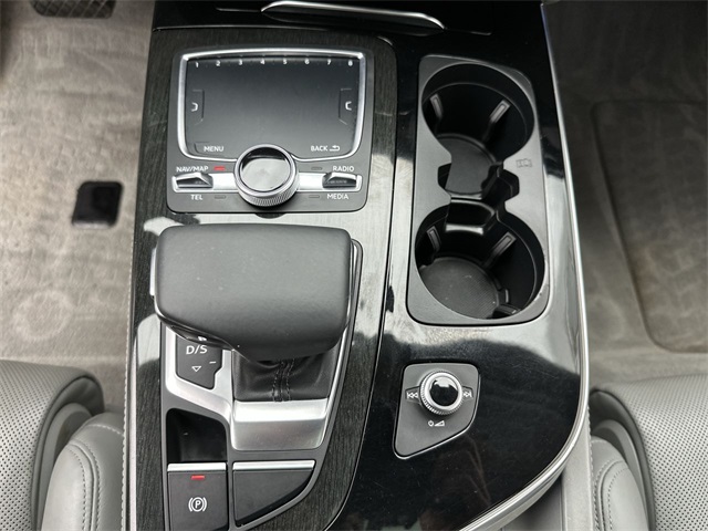 2018 Audi Q7 3.0T Prestige photo 11