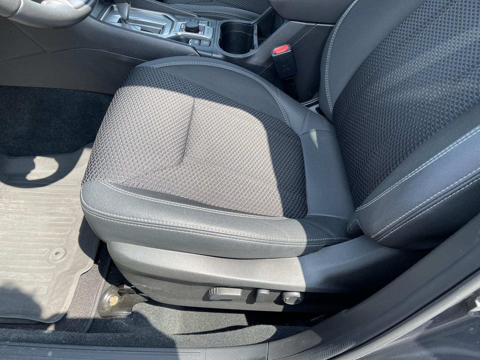 2021 Subaru Forester Premium photo 2