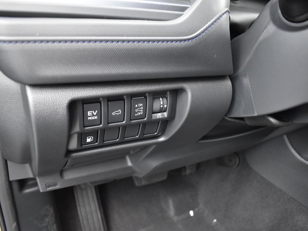 2025 Subaru Forester Limited photo 7