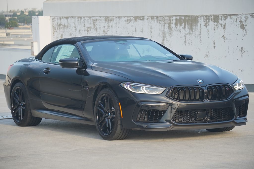 2025 Bmw M8 Competition Convertible photo 4