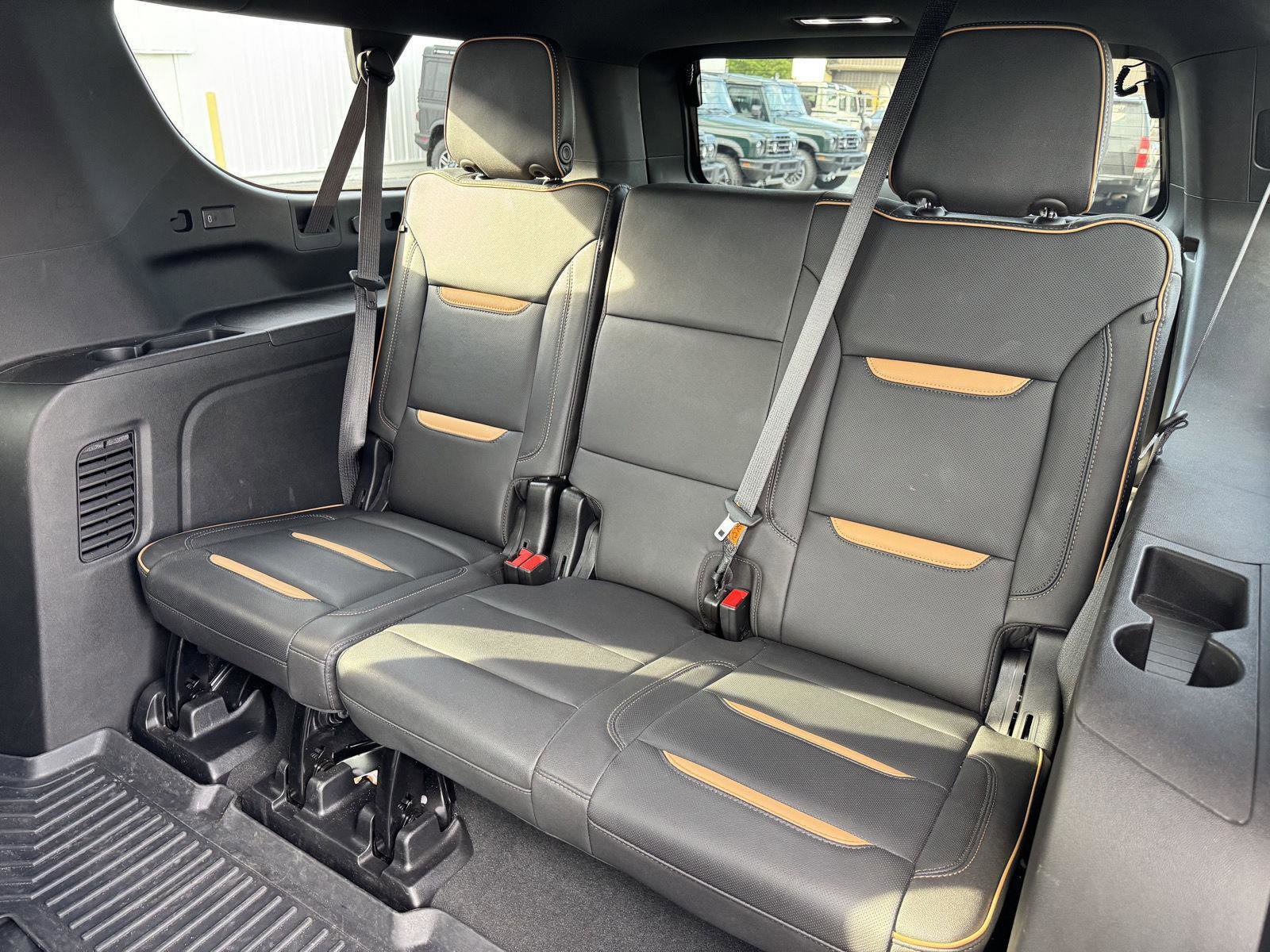 2023 Gmc Yukon XL AT4 photo 31