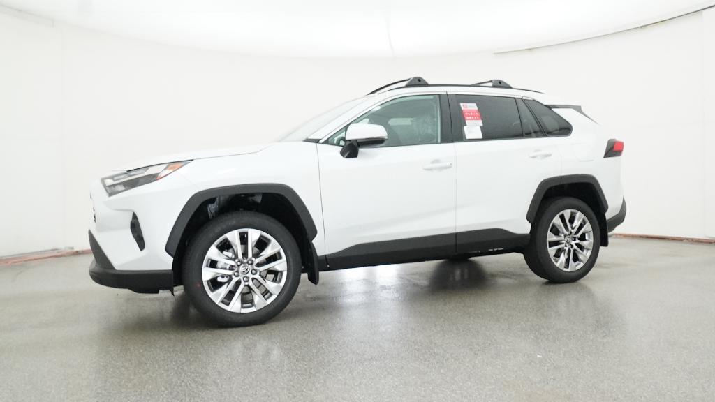 2025 Toyota RAV4 XLE Premium photo 8
