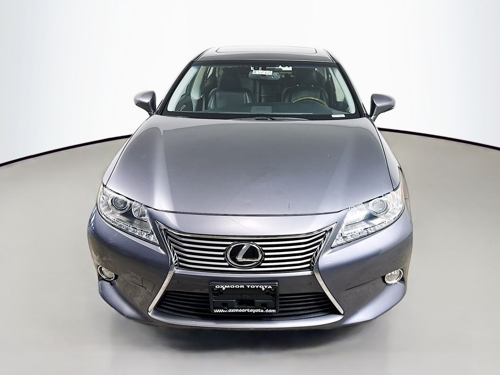 2013 Lexus ES 350 photo 2