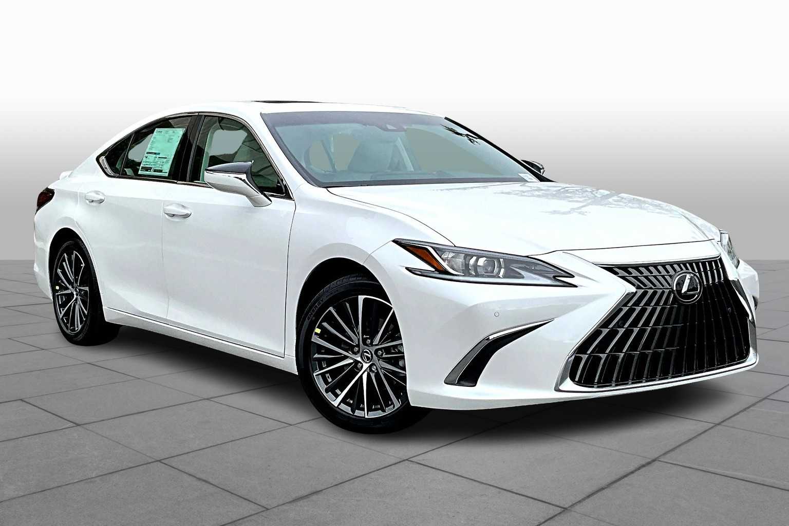 2025 Lexus ES 300h photo 2