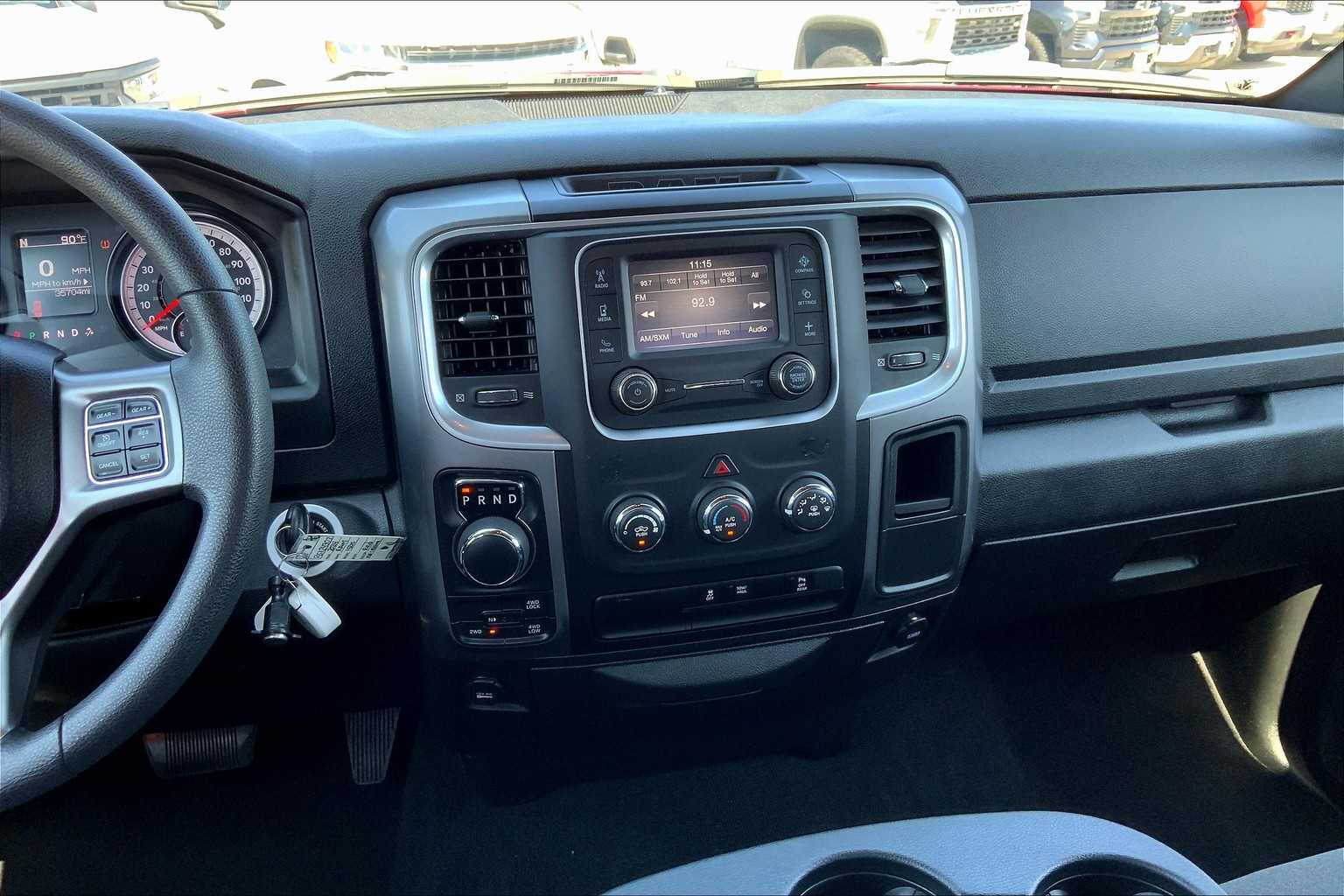2024 Ram 1500 Classic Warlock photo 6