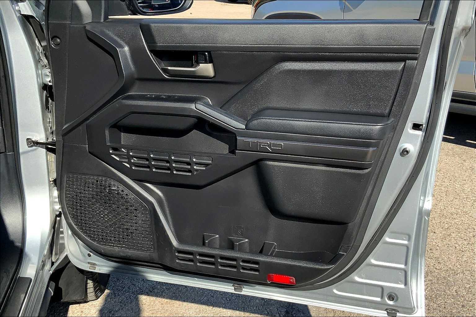 2024 Toyota Tacoma TRD Sport 4x4 photo 21