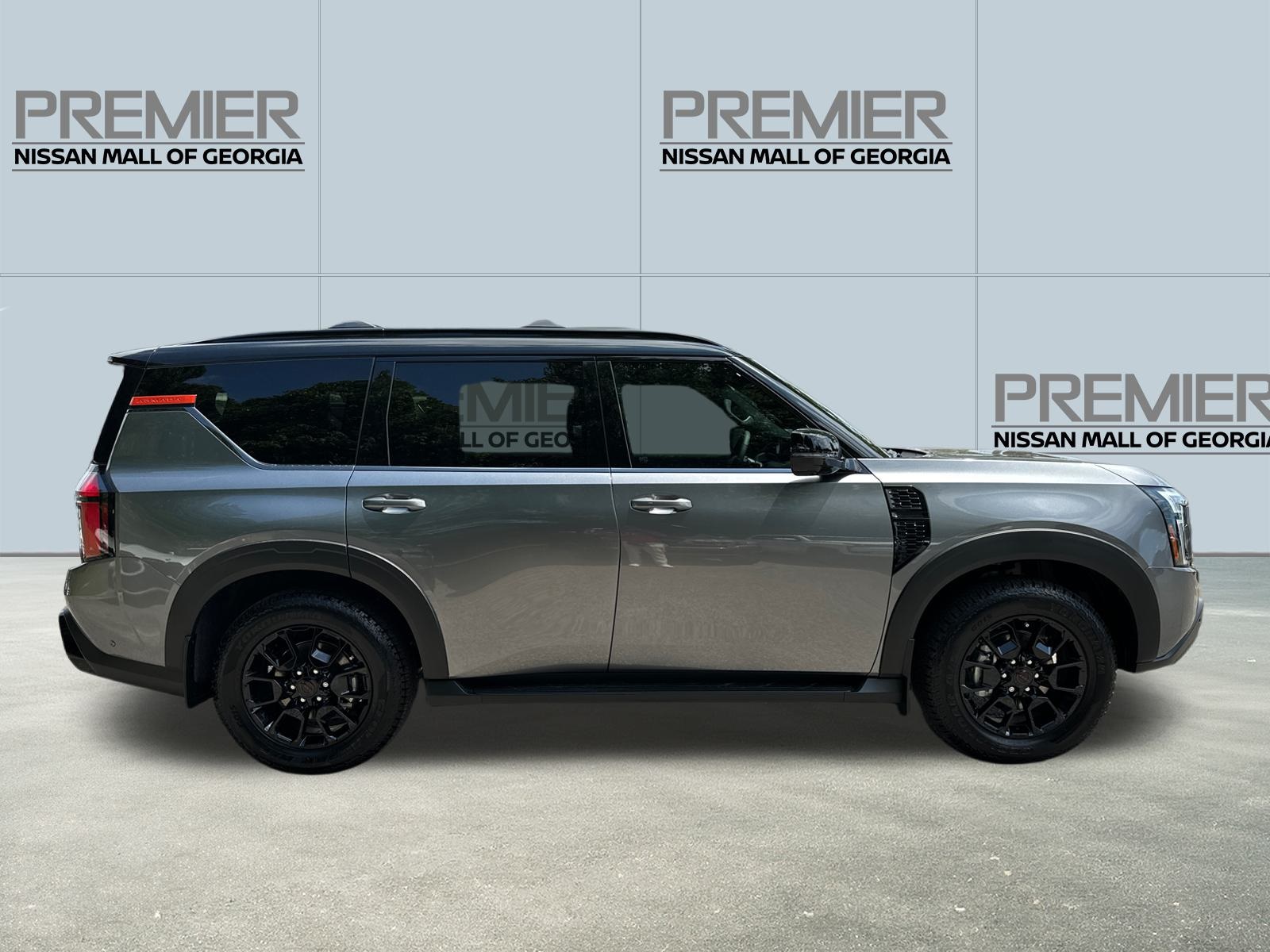 2025 Nissan Armada photo 4