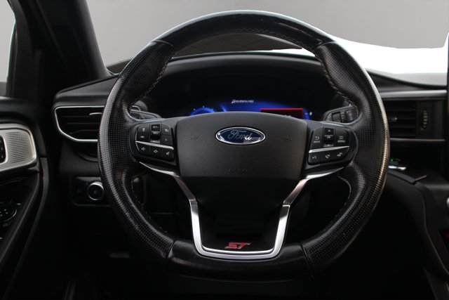 2020 Ford Explorer ST photo 6