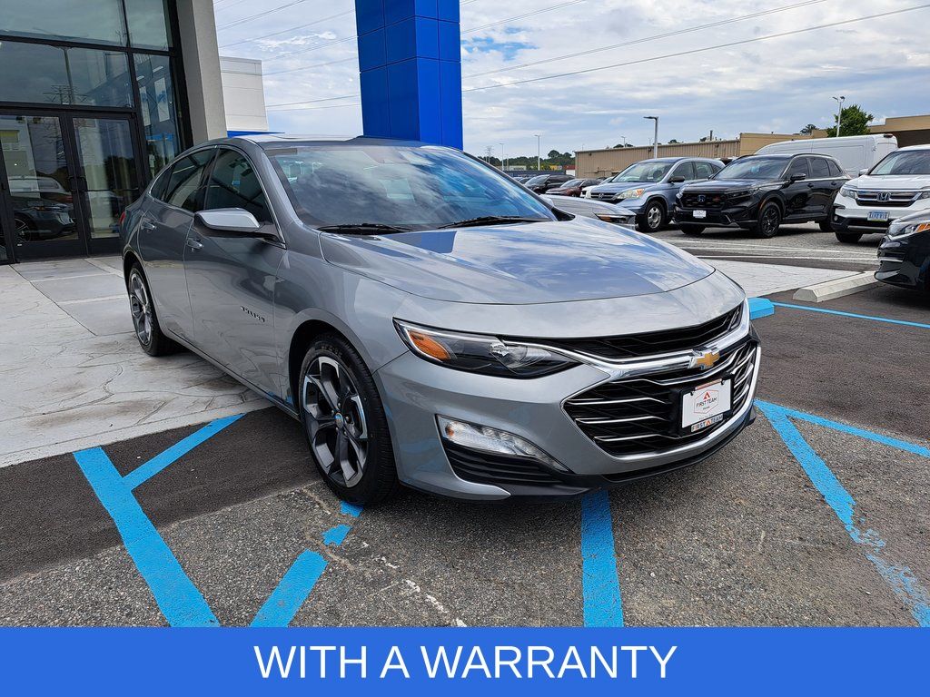 2023 Chevrolet Malibu 1LT photo 4