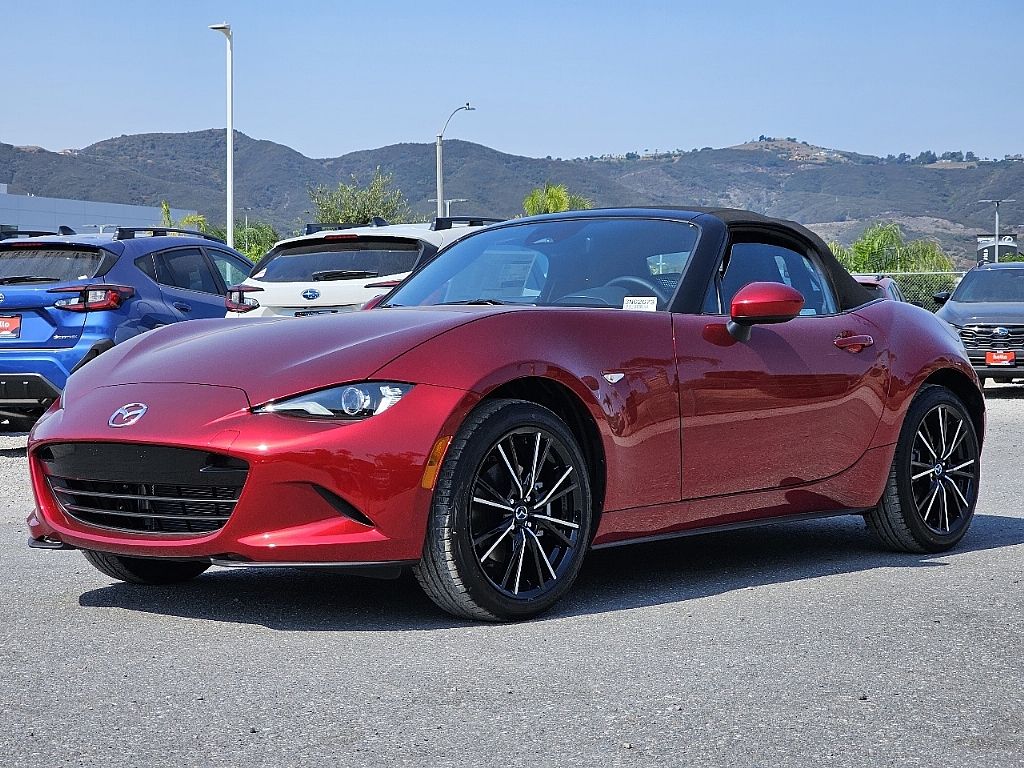 2025 Mazda MX-5 Miata Miata Grand Touring photo 4