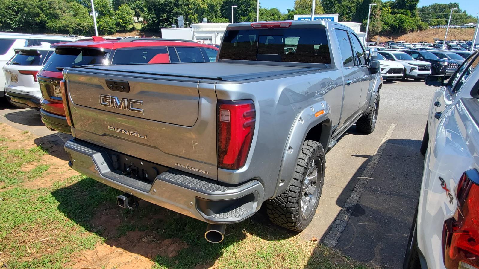 2025 Gmc Sierra 2500 HD Denali Ultimate photo 8