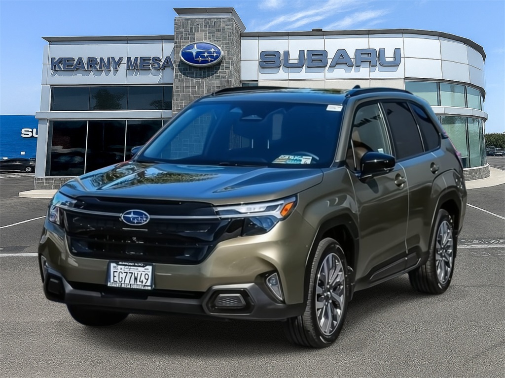 2025 Subaru Forester Touring photo 2