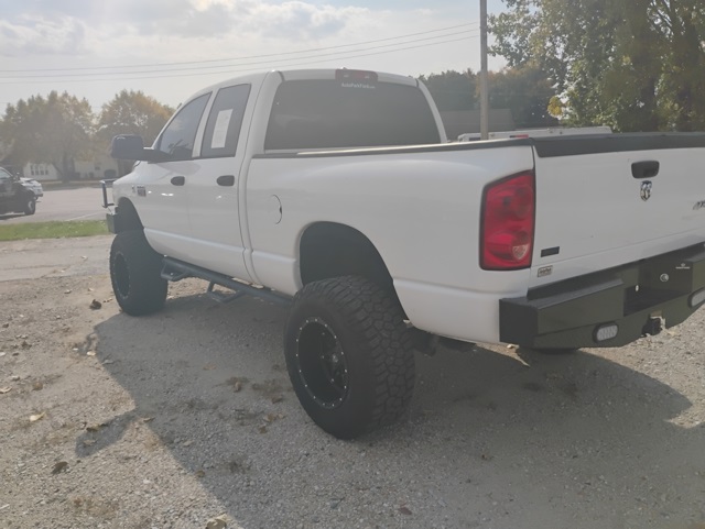 2008 Dodge Ram ST photo 2