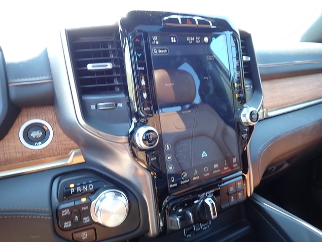 2023 Ram 1500 Limited photo 21