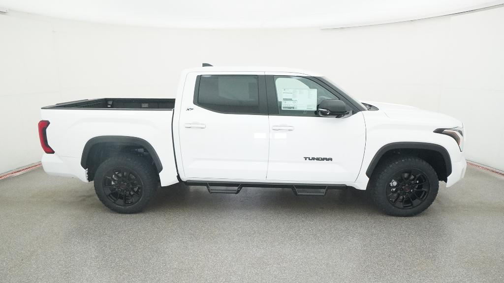 2026 Toyota Tundra SR5 CrewMax photo 23