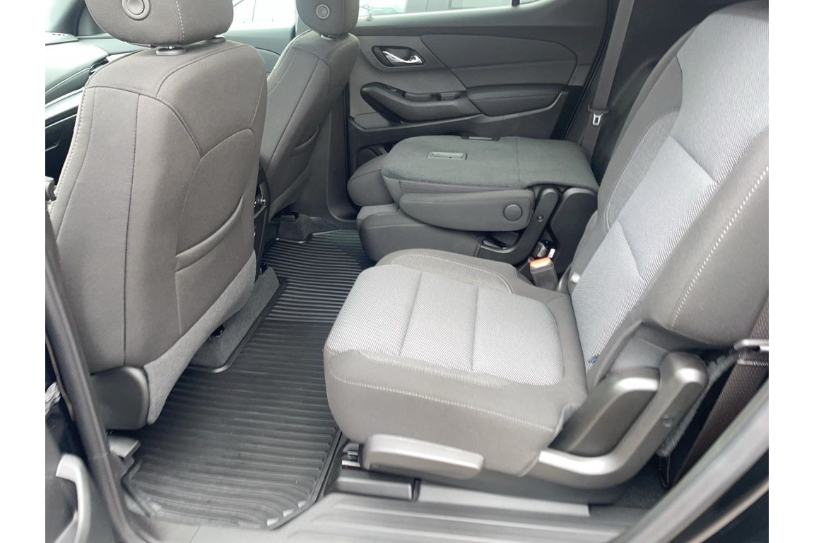 2024 Chevrolet Traverse Cloth photo 4