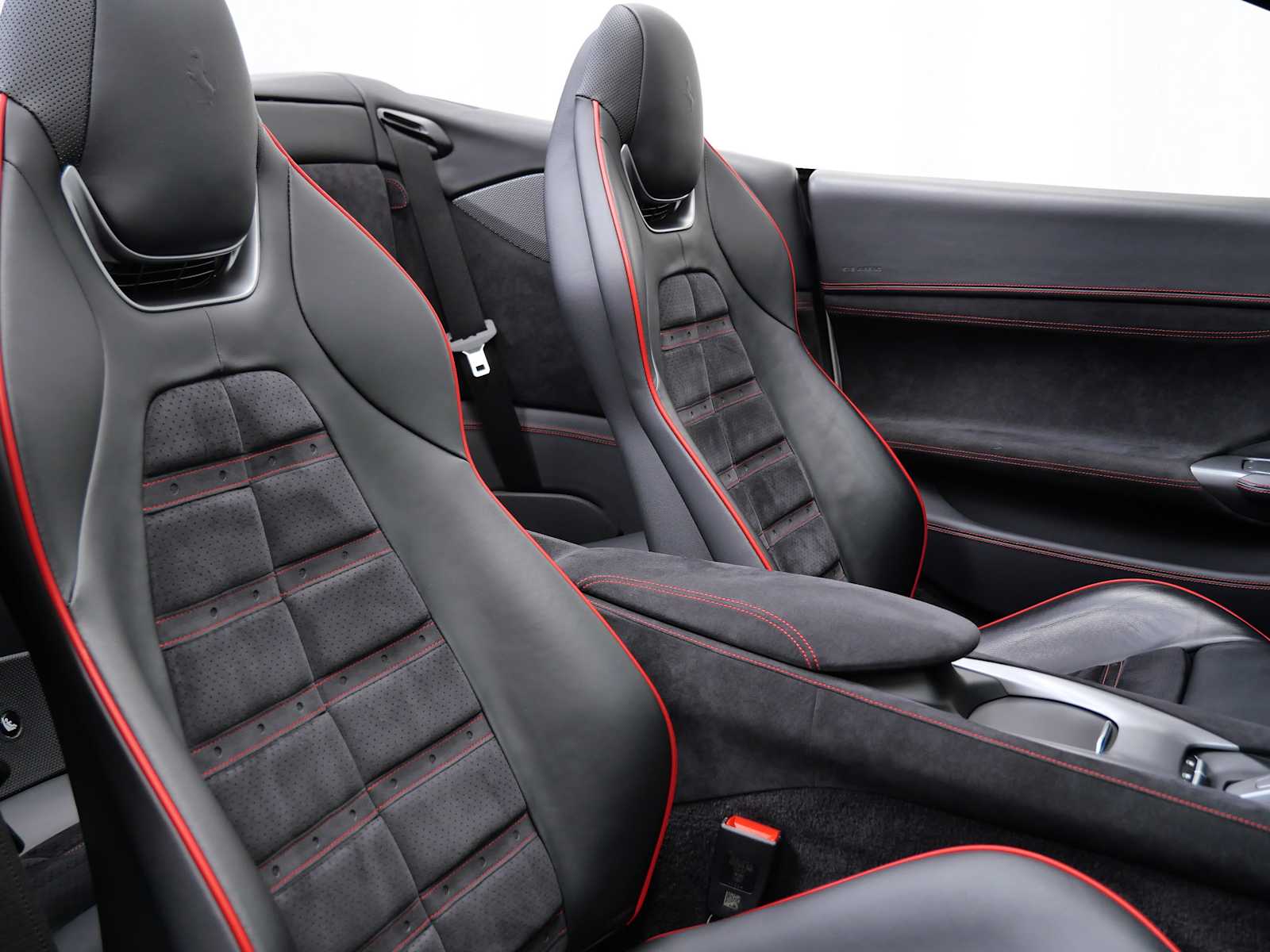 2022 Ferrari Portofino M photo 15
