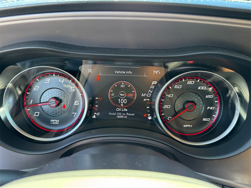 2023 Dodge Charger R/T photo 25