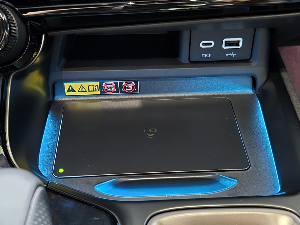 2025 Lexus NX 450h+ F SPORT photo 20