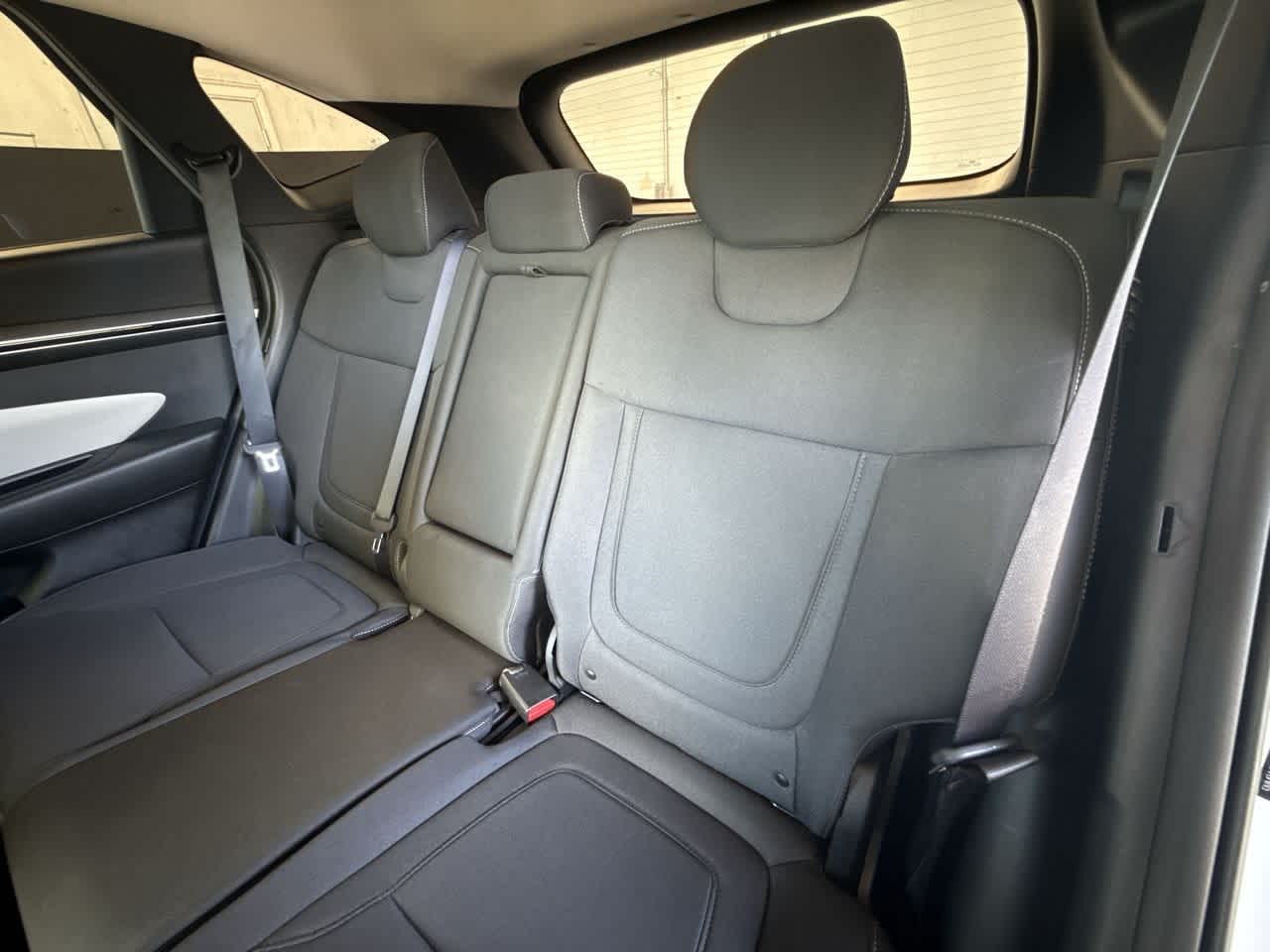 2023 Hyundai Tucson SE photo 16
