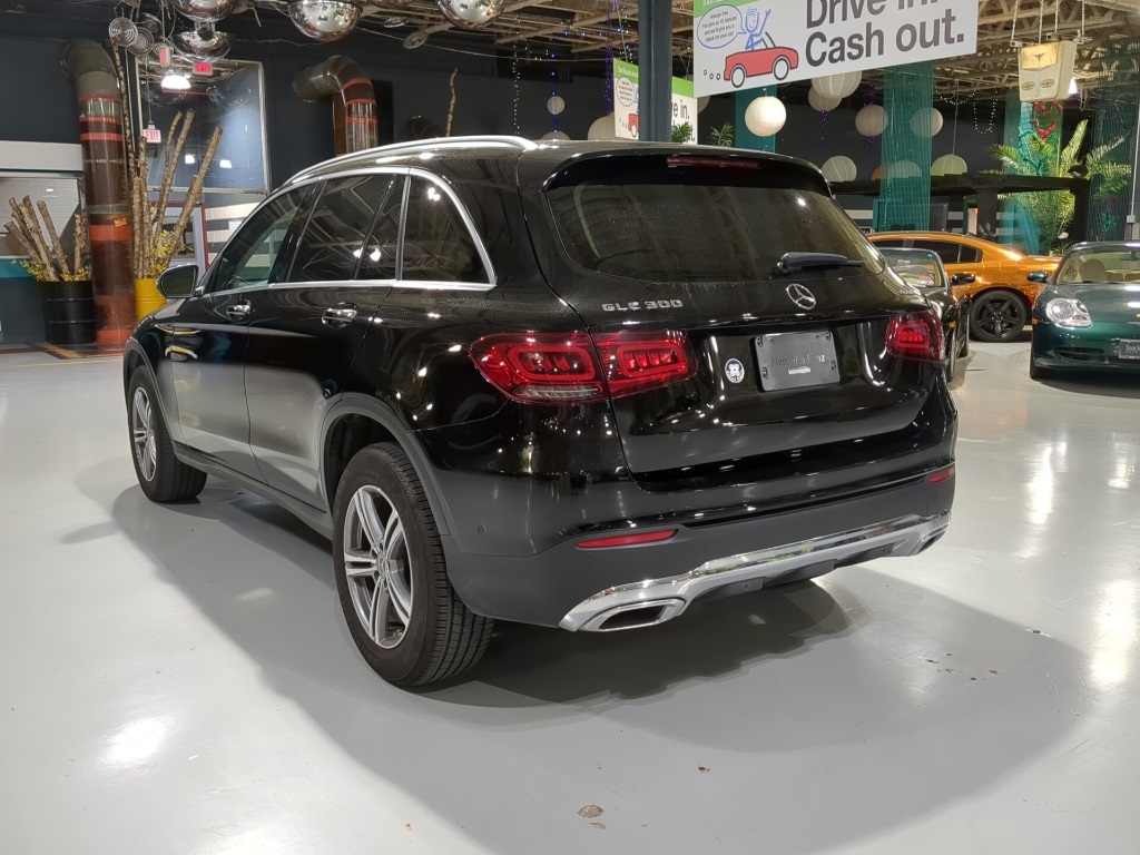 2022 Mercedes Benz GLC 300 4MATIC photo 6