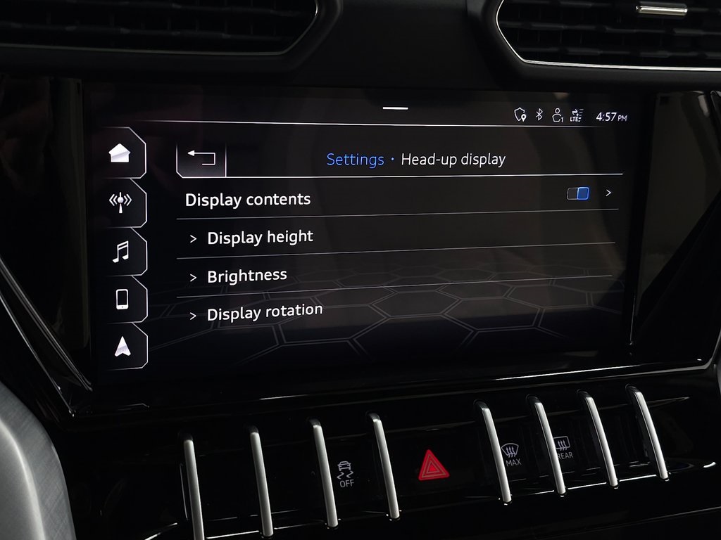 2021 LAMBORGHINI URUS - Image 26