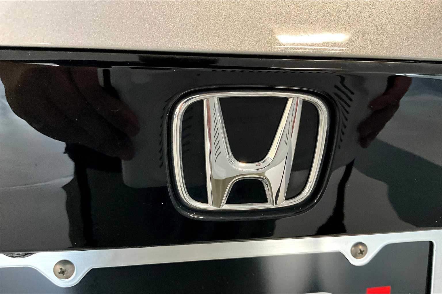 2024 Honda Accord EX photo 9