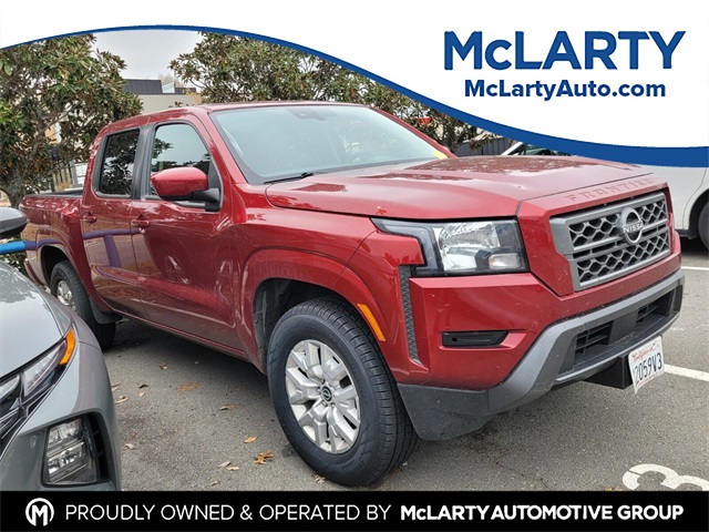 2023 Nissan Frontier SV's photo