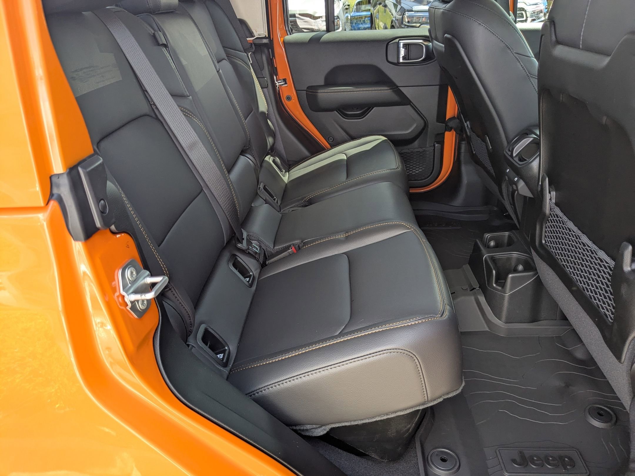 2025 Jeep Gladiator Sport photo 29