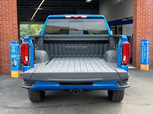 2023 Gmc Sierra 1500 AT4X photo 41