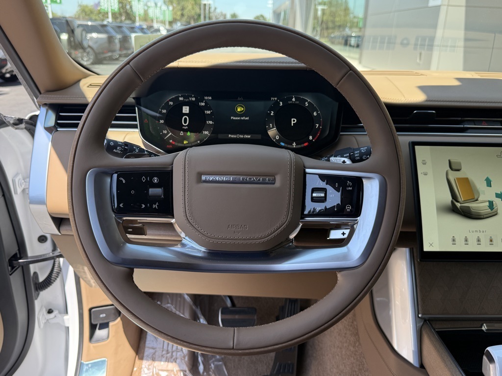 2025 Land Rover Range Rover SV photo 13