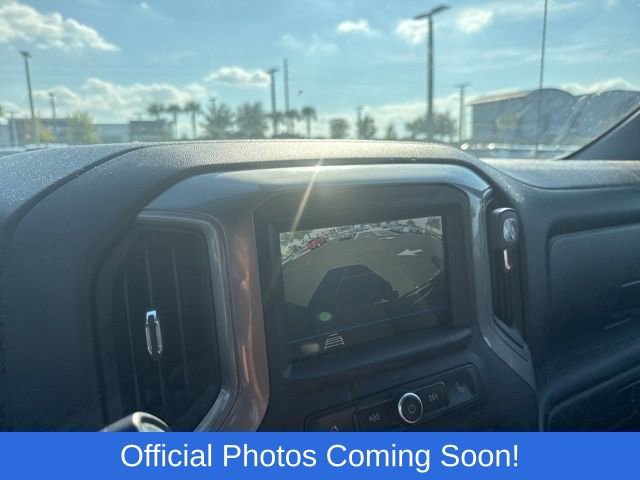 2019 Chevrolet Silverado 1500 Custom photo 3