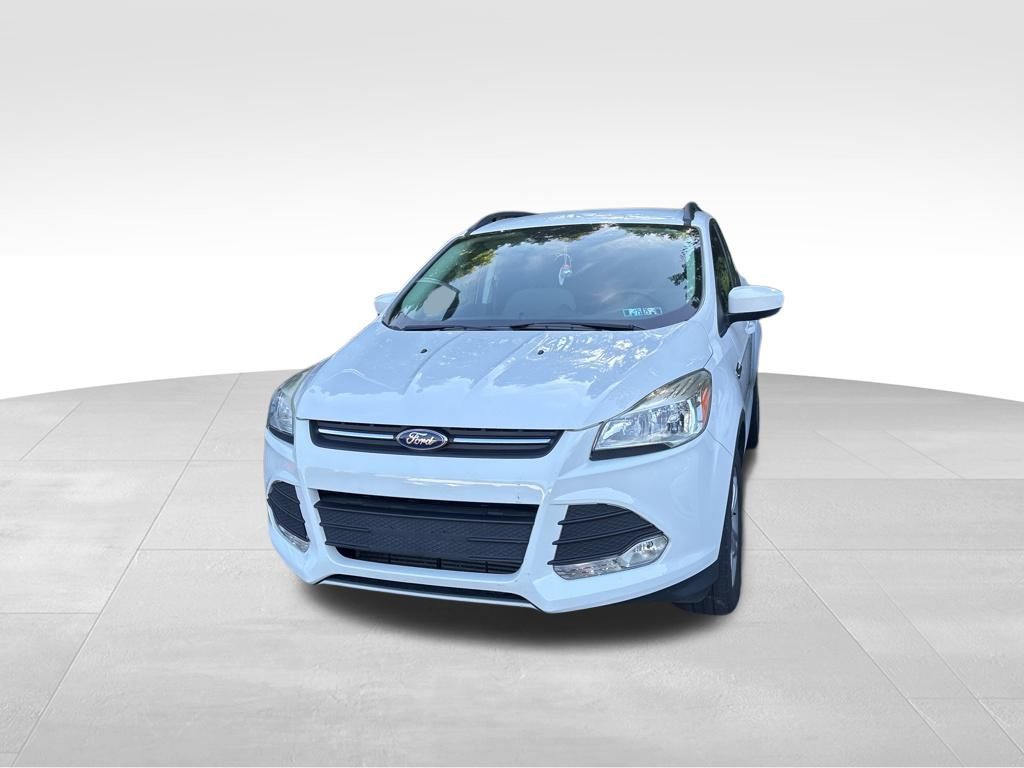2016 Ford Escape SE photo 2