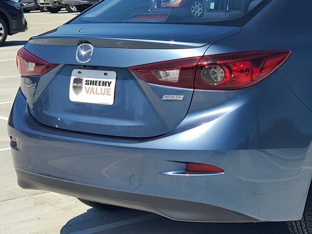 2015 Mazda Mazda3 Touring photo 17