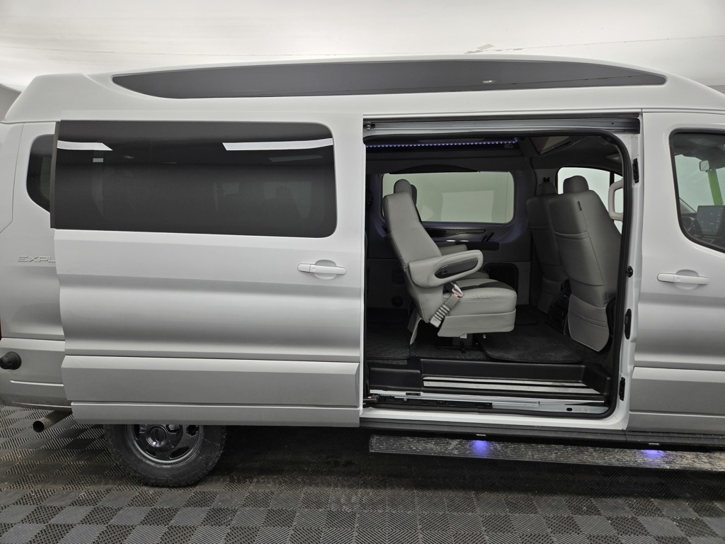 2024 Ford Transit Van photo 33
