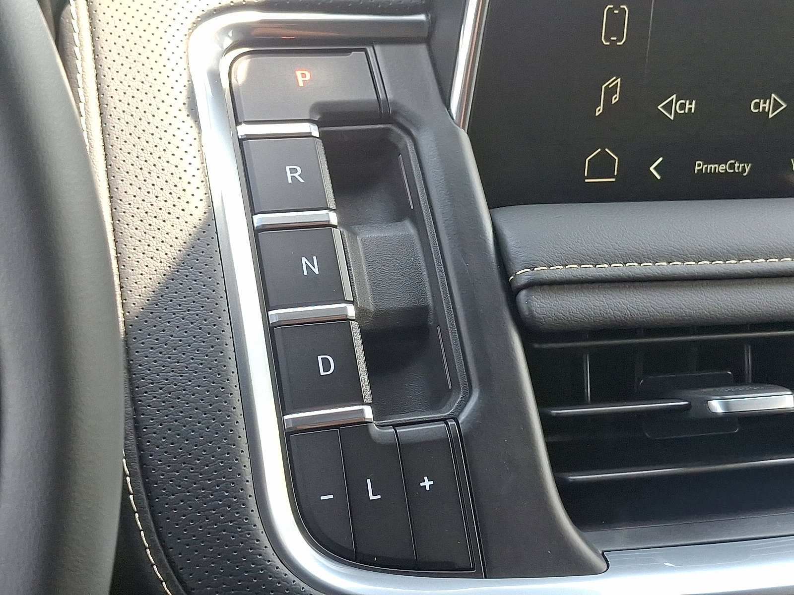 2024 Gmc Yukon XL SLT photo 12