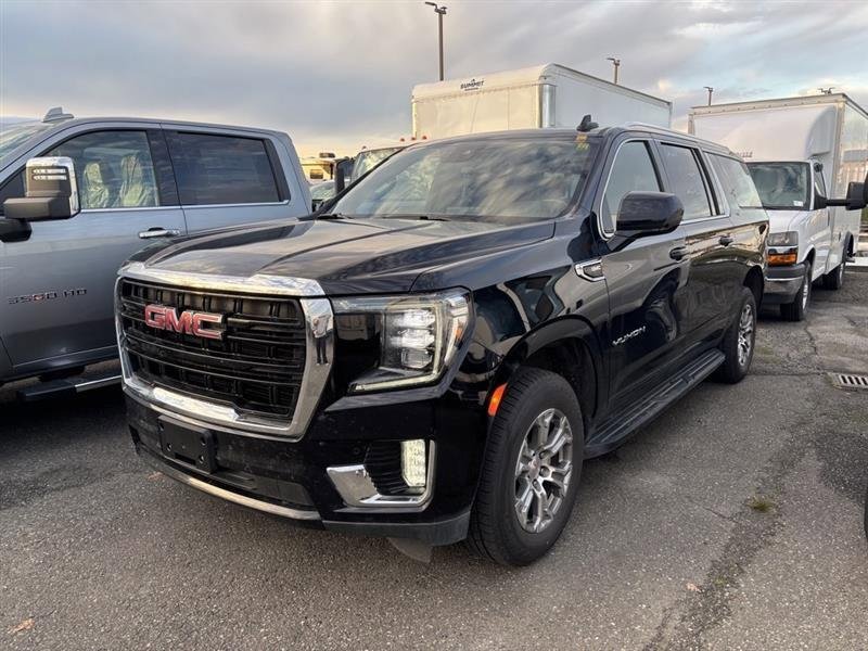 2024 GMC Yukon XL SLE's photo