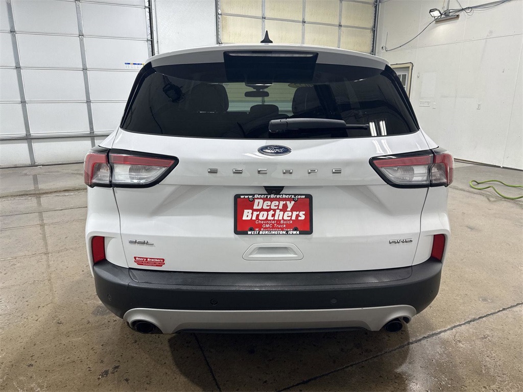 2022 Ford Escape SEL photo 2